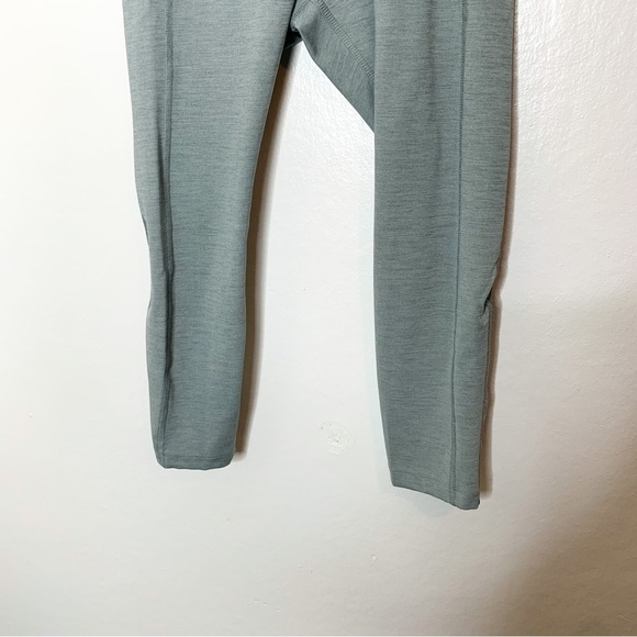 Nike‎ Dri Fit Athletic Workout Capris Legging Grey Small S - Picture 4 of 9